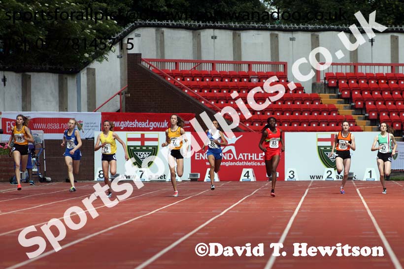 Inter girls 300 metres, 2015 English Schools, Gateshead. Photo: David T. Hewitson/Sports for All Pics